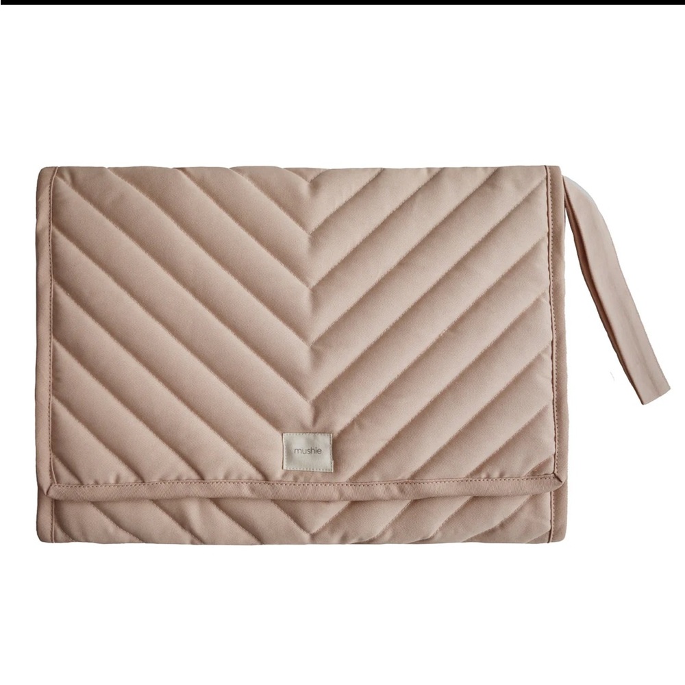 Mushie portable changing pad / color natural / new